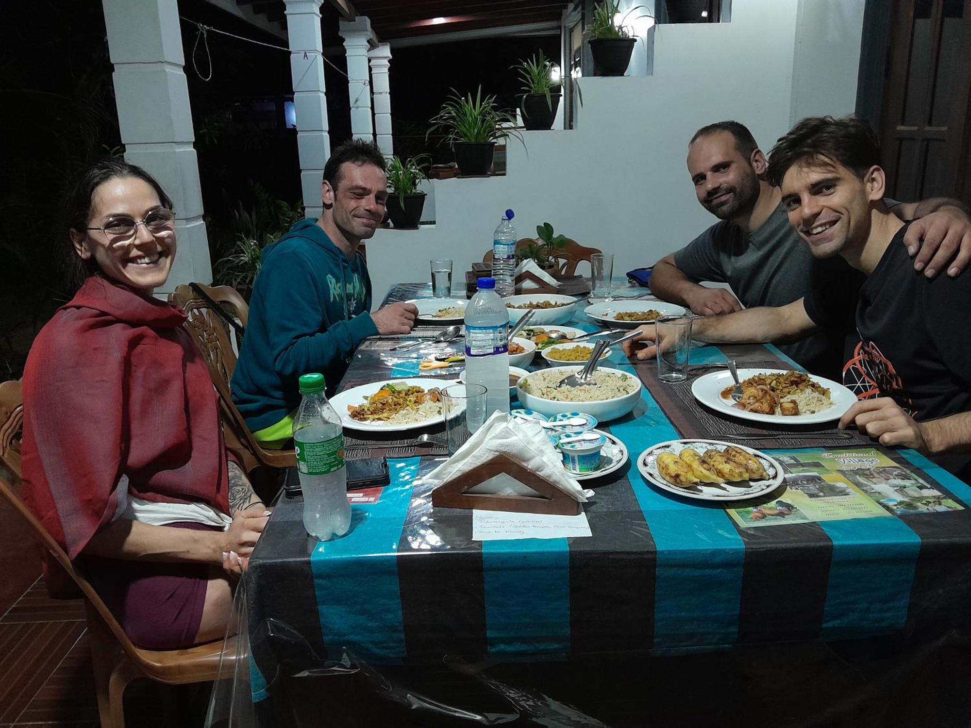 Liyara Home Stay シギリヤ エクステリア 写真