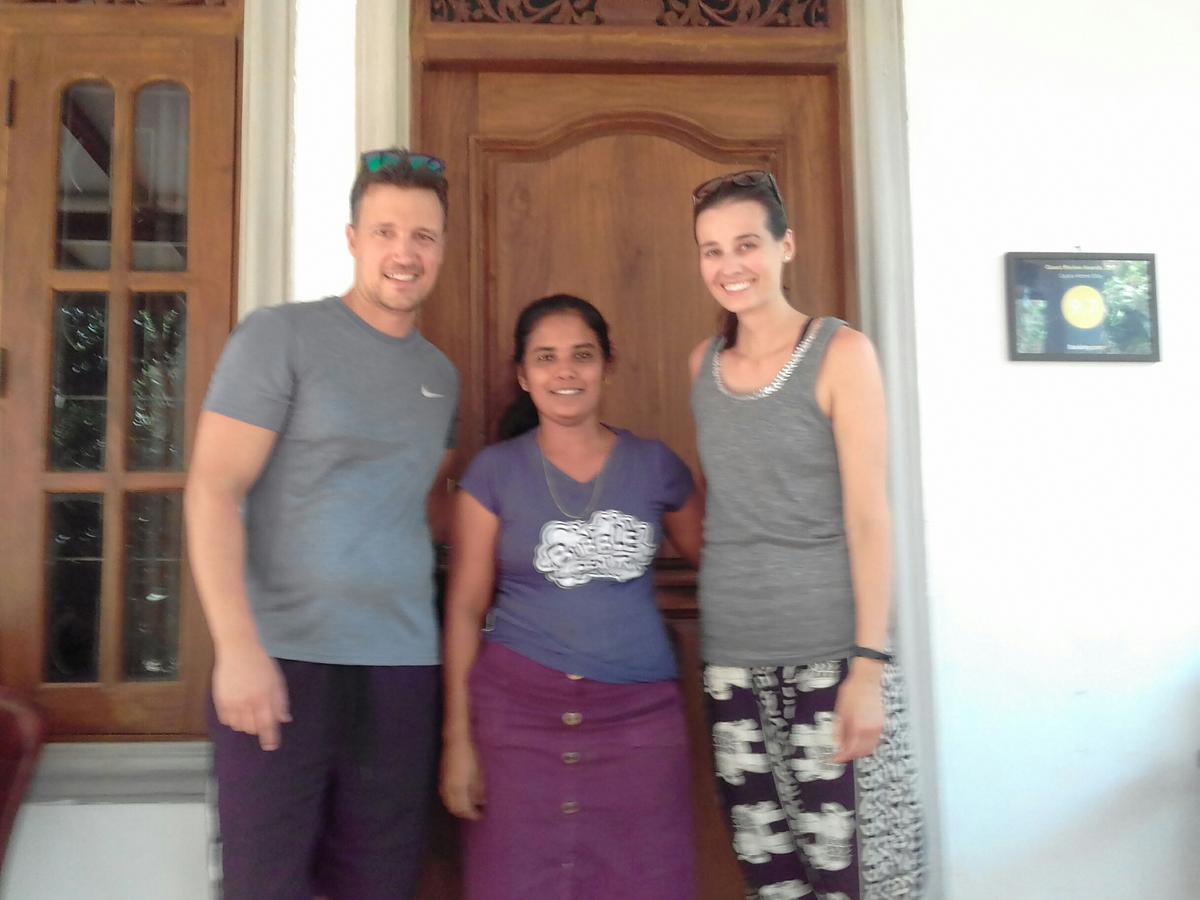 Liyara Home Stay シギリヤ エクステリア 写真