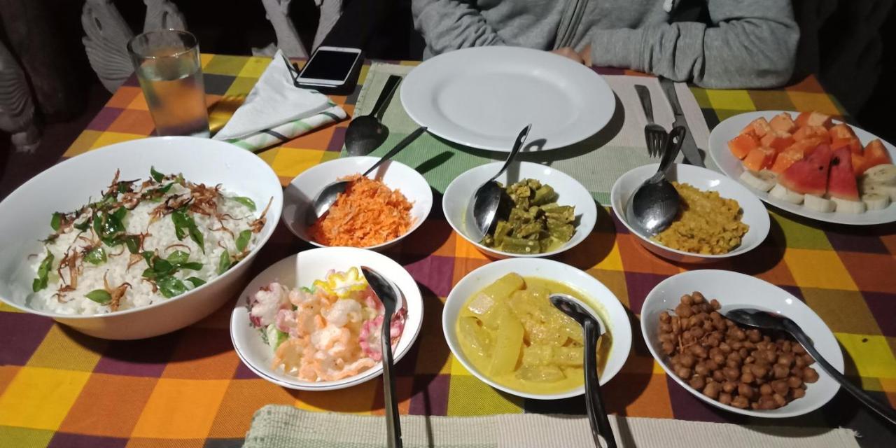Liyara Home Stay シギリヤ エクステリア 写真